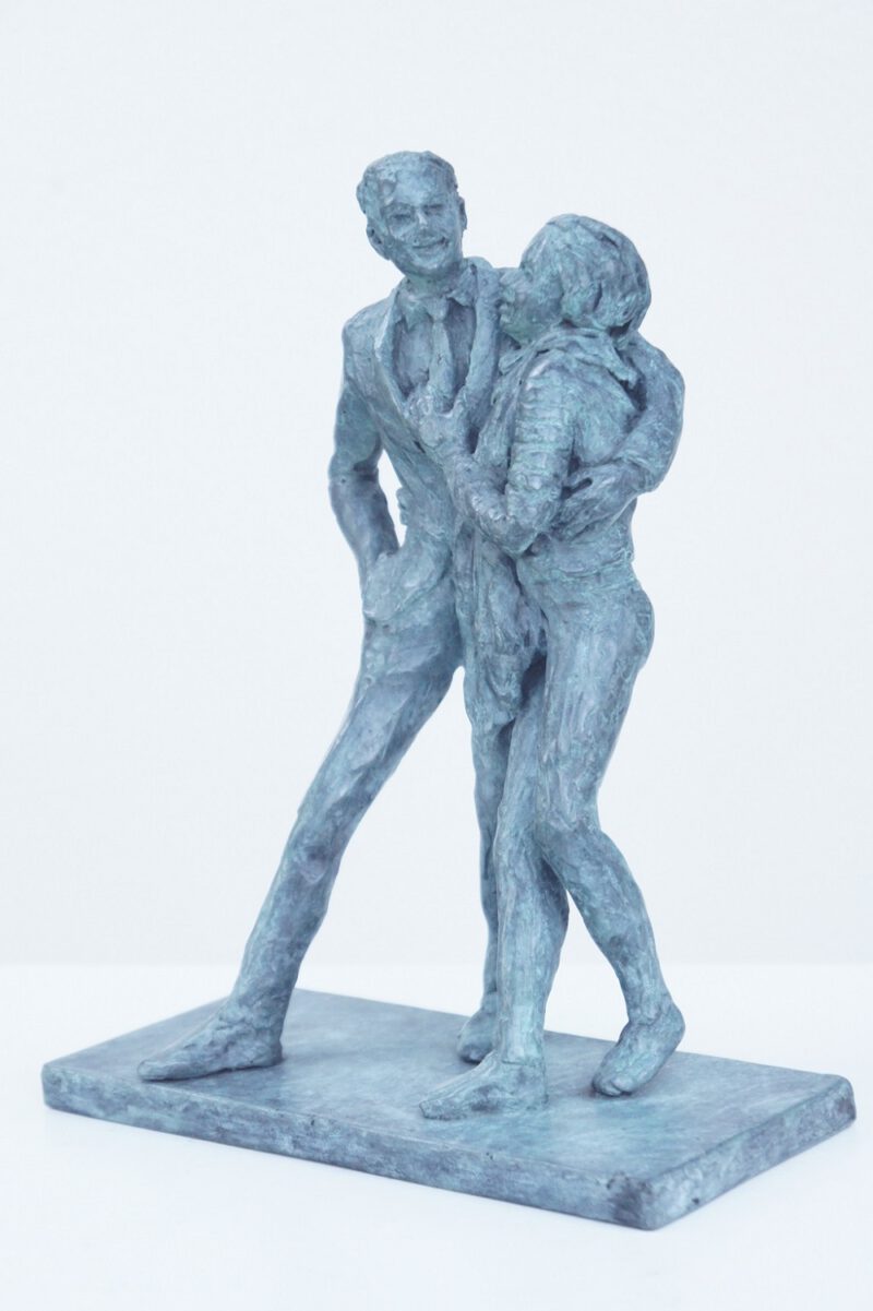 bronzen beeld als huwelijksgeschenk