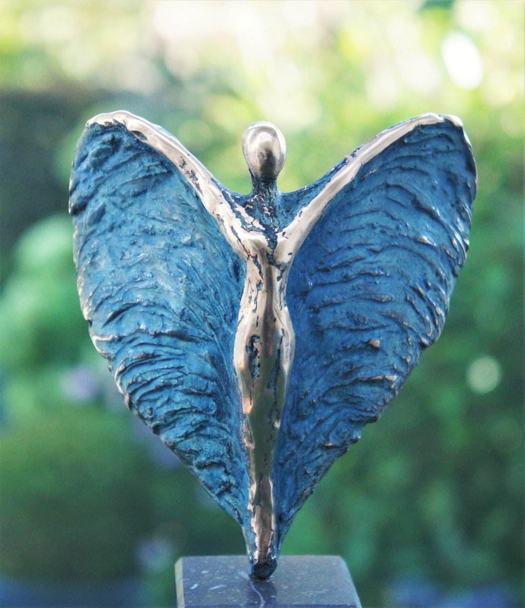 Blauwe engel brons Diane Timmer
